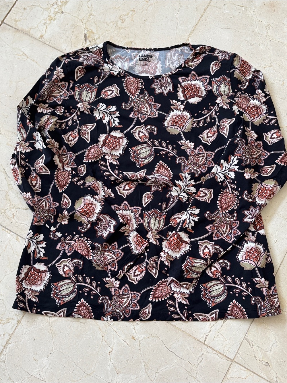Lands End Women’s Black Long Sleeve Floral Paisley Swim Rash Guard